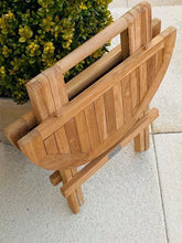 Load image into Gallery viewer, Pic nic folding table
